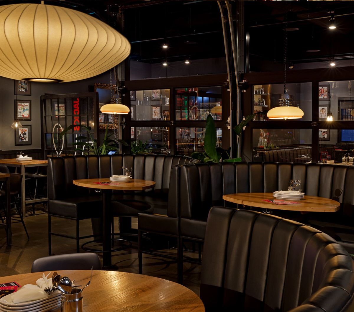 JAO - right with text