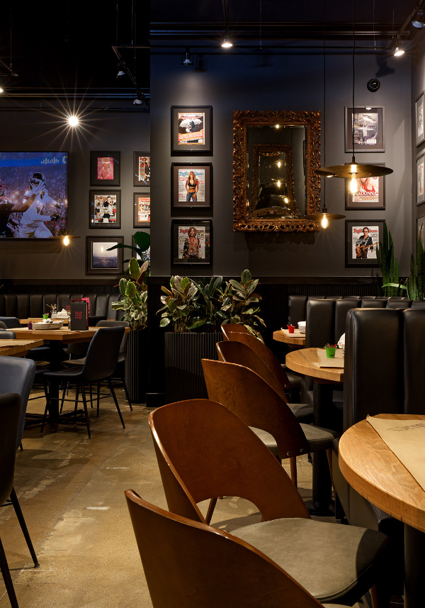 JAO - vertical right